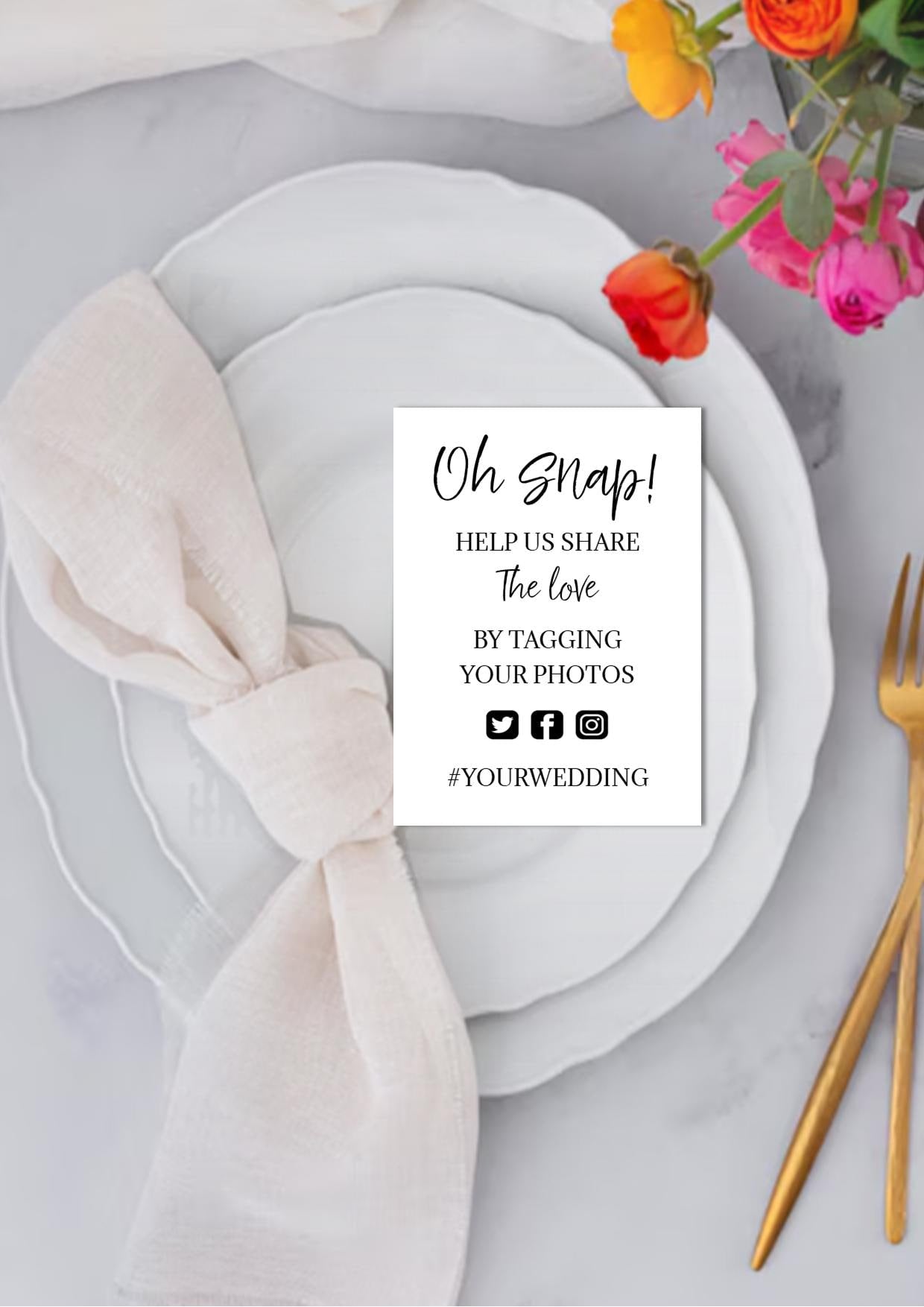 Personalised Wedding QR Code Cards: Capture the Love Photos (7x10 cm A7 Size)