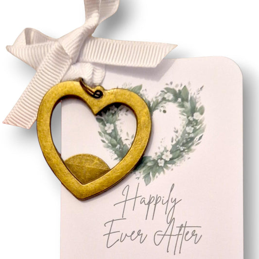 Wedding Favour Heart Key Metal Keyring Happily Ever After with Personalised Tag, Key Shaped Keychain Guest Gift, Thank You Wedding Favour