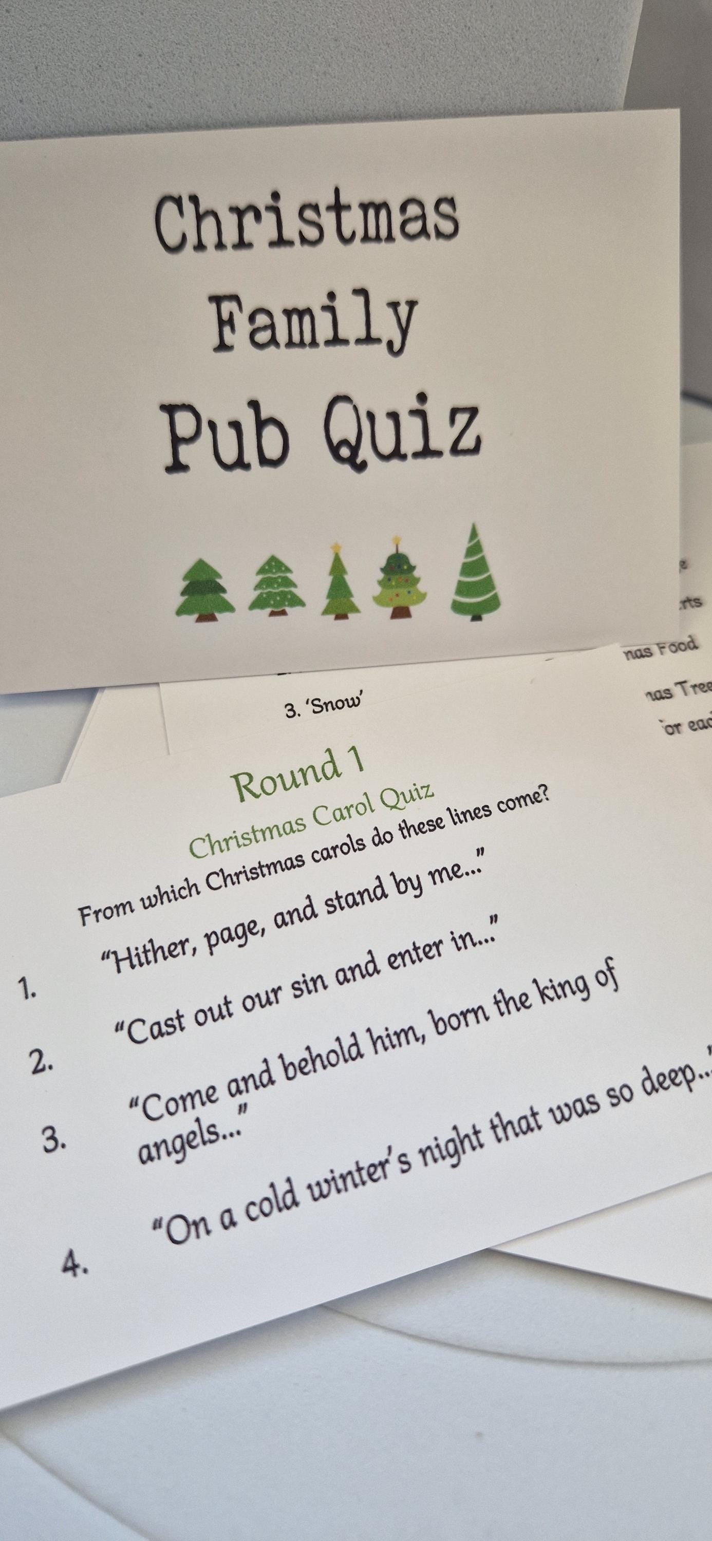 Christmas Family Pub Quiz Game: Festive Stocking Filler - Table Games - Dinner Games