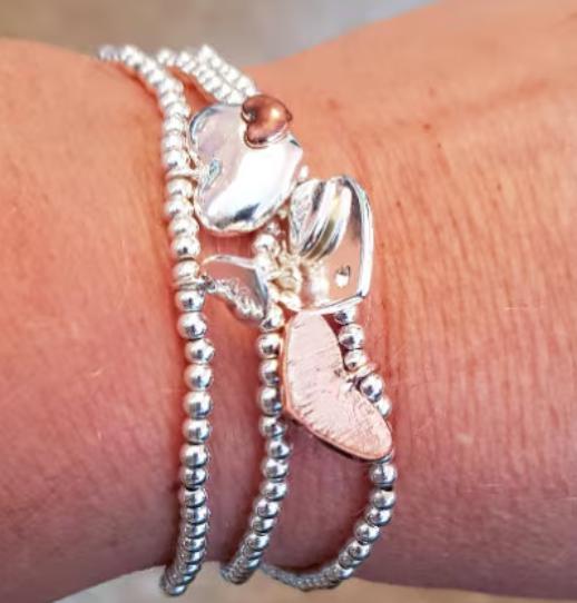 Daughter Christmas Bracelet – Silver Plated Gingerbread Man Design – Festive Holiday Jewellery Gift for Girls