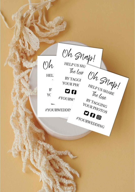 Personalised Wedding QR Code Cards: Capture the Love Photos (7x10 cm A7 Size)