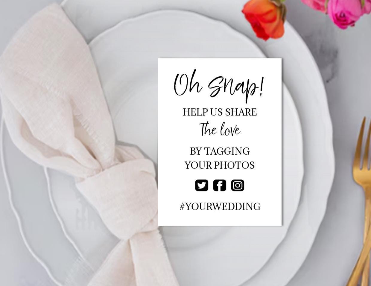Personalised Wedding QR Code Cards: Capture the Love Photos (7x10 cm A7 Size)